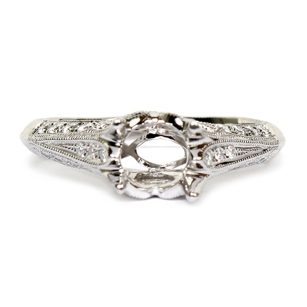 18K White Gold Vintage Style Semi-Mount Engagement Ring