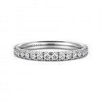 14K WHITE GOLD DIAMOND BAND