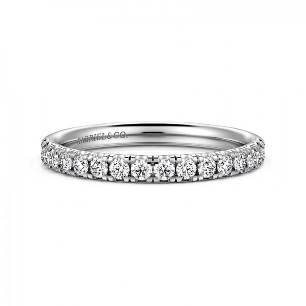 14K WHITE GOLD DIAMOND BAND