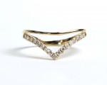 14K YELLOW GOLD DIAMOND CHEVRON RING