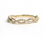 14K YELLOW GOLD DIAMOND BAND