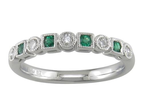 14K WHITE GOLD DIAMOND AND EMERALD BAND