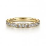 14K YELLOW GOLD ROUND & BAGUETTE DIAMOND BAND