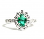 18K WHITE GOLD DIAMOND AND EMERALD RING