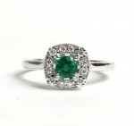 14K WHITE GOLD DIAMOND AND EMERALD RING