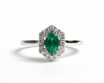 14K WHITE GOLD DIAMOND AND EMERALD RING