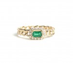 14K DIAMOND AND EMERALD LINK RING