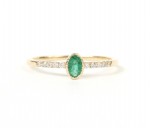 14K YELLOW GOLD DIAMOND AND EMERALD RING