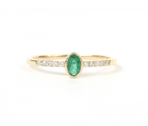 14K YELLOW GOLD DIAMOND AND EMERALD RING