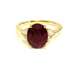 18K YELLOW GOLD OVAL RUBY AND DIAMOND RING