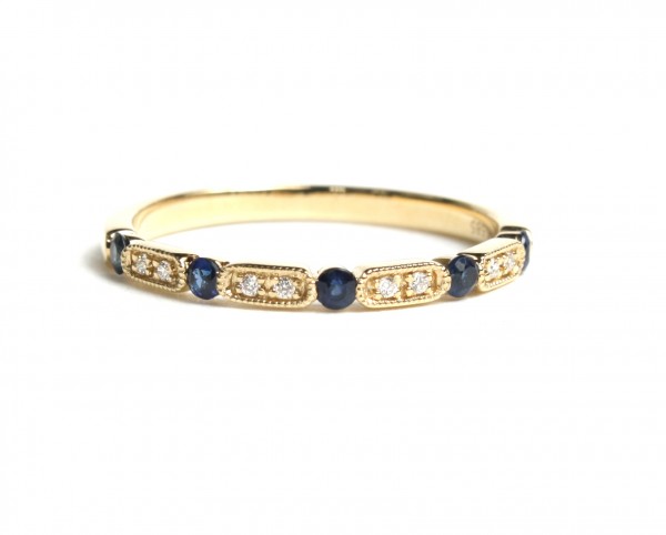 14K YELLOW GOLD DIAMOND AND SAPPHIRE BAND