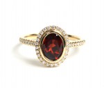 14K YELLOW GOLD DIAMOND AND GARNET RING