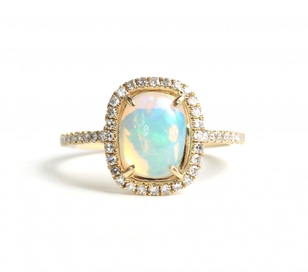 14K YELLOW GOLD DIAMOND AND OPAL RING