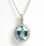 14K WHITE GOLD DIAMOND AND AQUAMARINE PENDANT