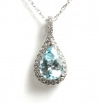 14K WHITE GOLD DIAMOND AND AQUAMARINE PENDANT