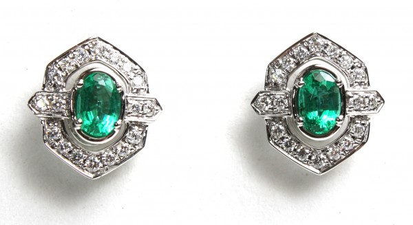 14K WHITE GOLD DIAMOND AND EMERALD STUD EARRINGS