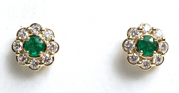 14K YELLOW GOLD DIAMOND AND EMERALD STUD EARRINGS