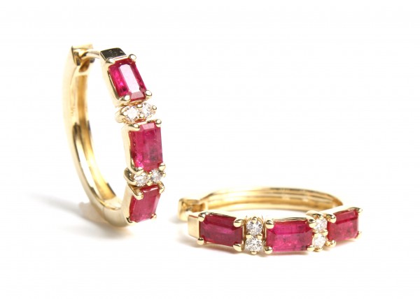 14K YELLOW GOLD DIAMOND AND EMERALD CUT RUBY EARRINGS