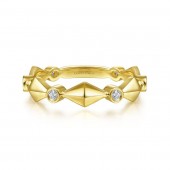 14K Yellow Gold .09Ctw Diamond Geometric Station Band