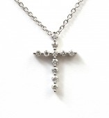 14K WHITE GOLD DIAMOND CROSS NECKLACE