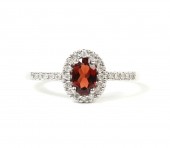 14K WHITE GOLD DIAMOND AND GARNET RING